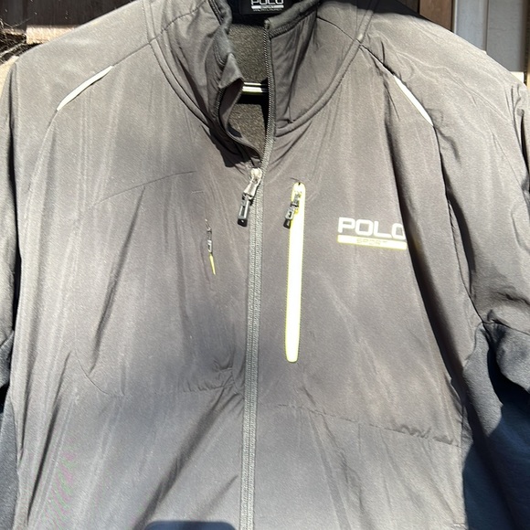 Men’s Polo Performance Nylon, Polyster men’s Jacket. Size XL with yellow zipper - Picture 8 of 9
